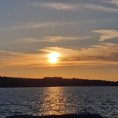 Alba *