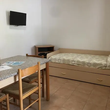 Alba מלון דירות ויאסטה