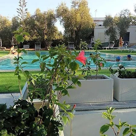 Alba Apartmanhotel